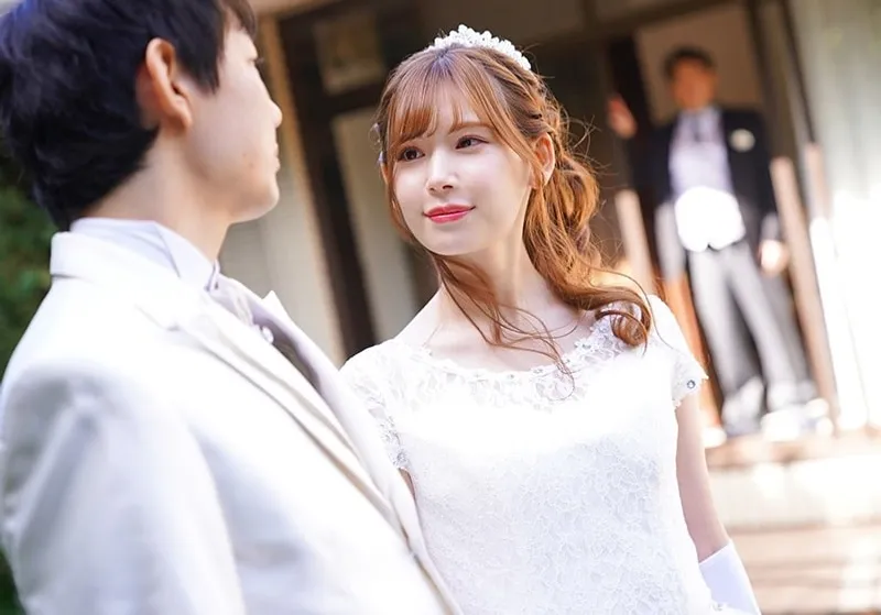 Bố ông xã đụ vợ sắp cưới của con trai ngay sau lễ cưới của con trai
